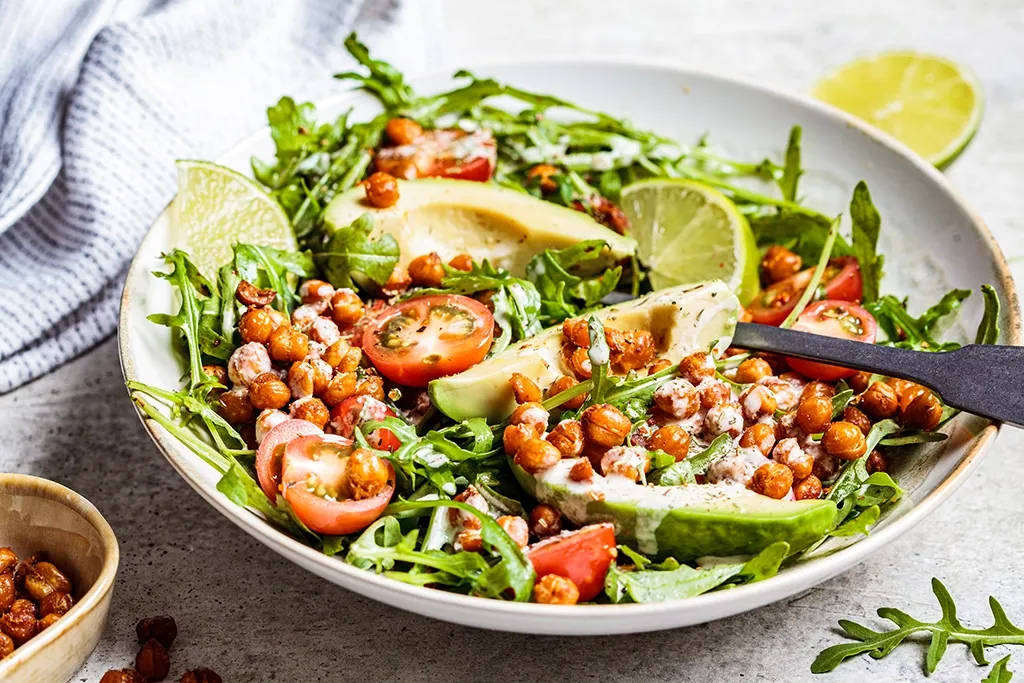 Recipe Chickpea Salad with Vegetables and Tahini